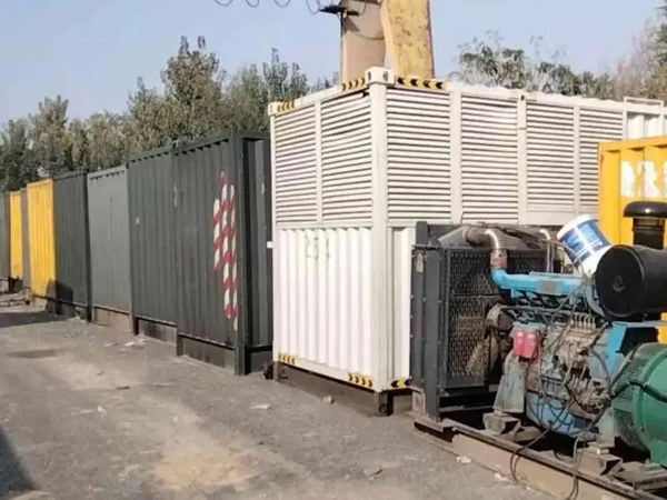 宝丰200KW柴油发电机机组每小时油耗是多少？